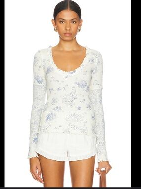 Free People - x We The Free Clover Printed Thermal Top |